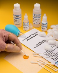 Laser Research introduces lens cleaning kit