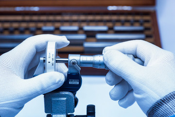 From Lab to Line: Navigating Calibration Requirements for Automated Technology in Manufacturing