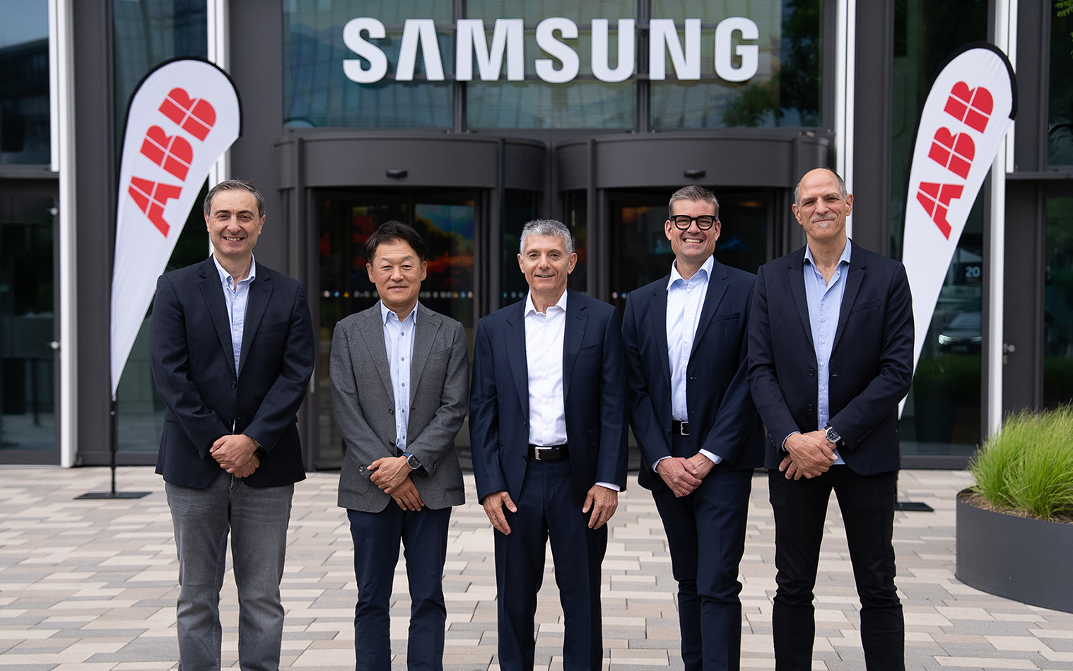 Feature Image for ABB and Samsung Partner to Connect Building Intelligence with Enterprise IoT
