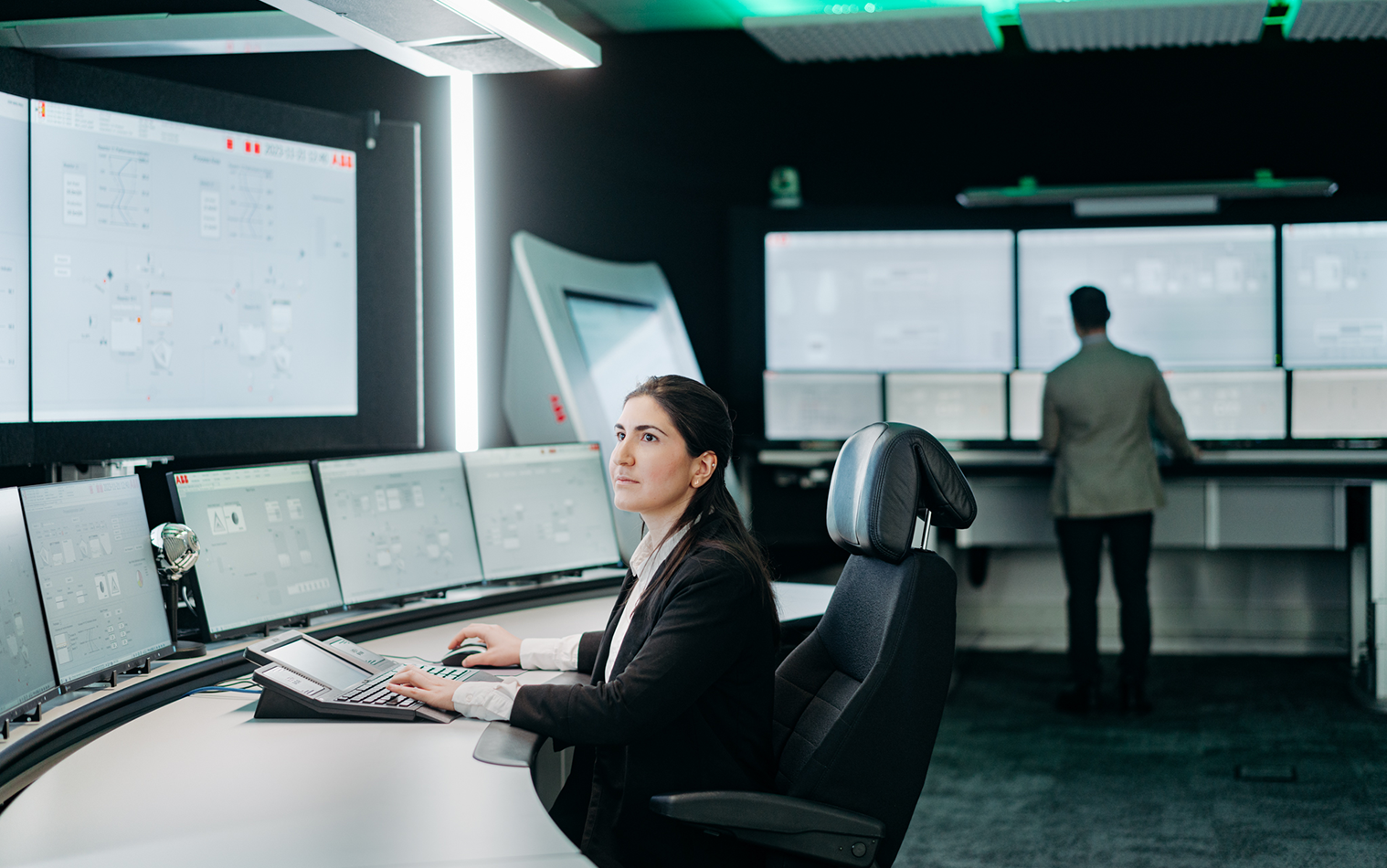 Thumbnail for ABB Launches System 800xA 7.0 DCS, Bridging Today and Tomorrow’s Automation