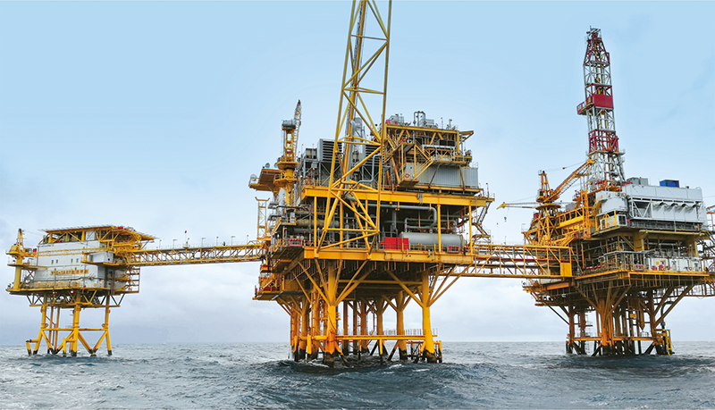 Figure 1: Oil-drilling platforms on the high seas must remain stable for decades, and China’s largest oil and gas producer monitors this stability via vibration analysis using PC-based control.