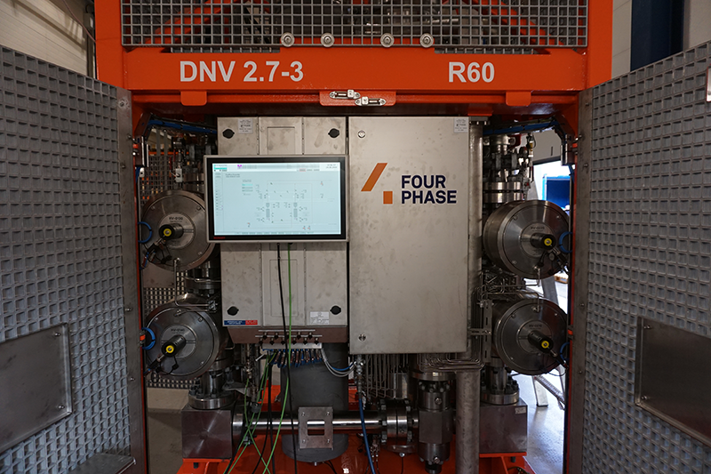 “Our systems are used under extreme conditions. They operate under high pressure and temperatures and are exposed to extreme wear. Any operator error, such as performing an incorrect sequence or function, would have serious consequences for both staff and the environment,” says Jørgen Bruntveit. (© FourPhase)