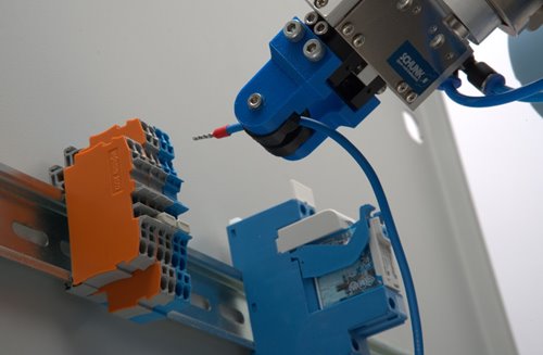 Thumbnail for Standardized Robot Programming: From Lean Entry to Complex Applications