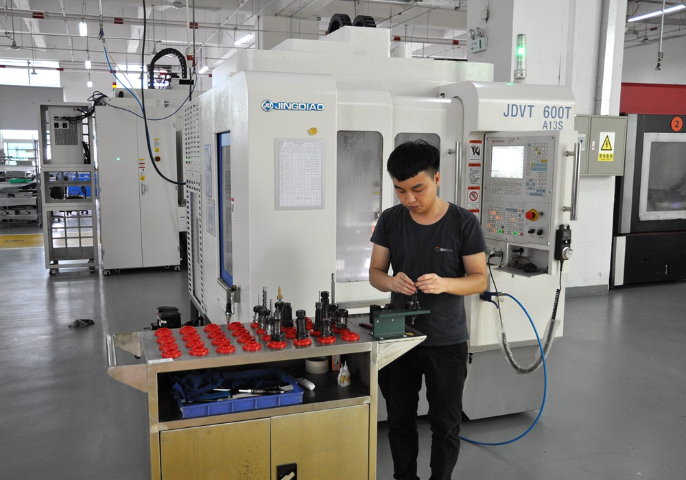What Are Vacuum Casting Factories? A Comprehensive Guide to the Manufacturing Process