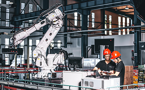 What is Digital Twin Technology, and Why Is It Important for Manufacturers?