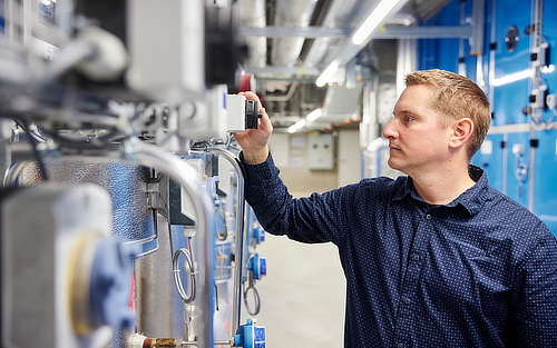 Improve Sustainability by Optimizing Operations with Utility Consumption Monitoring