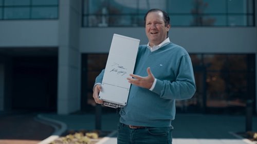 Ericsson Delivers First U.S.-manufactured Commercial 5G Base Station to Verizon
