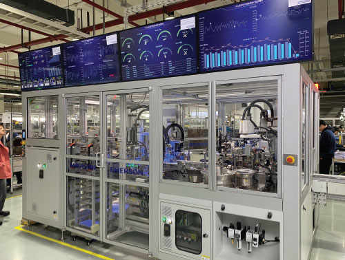 Figure 1: Edge controllers are a modern way to provide PLC/PAC functionality, while future-proofing designs and providing flexibility to enhance operations.