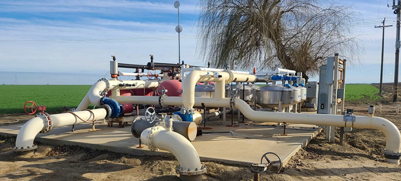 Figure 3: Azcal filter stations typically serve multiple crops in fields of various sizes.