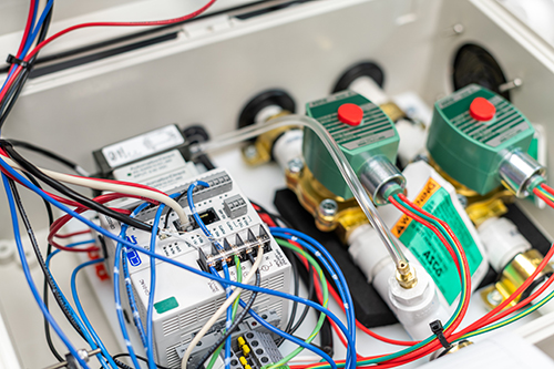 CPAPs RE-INVENTed into Emergency Ventilators Using PLCs and HMIs
