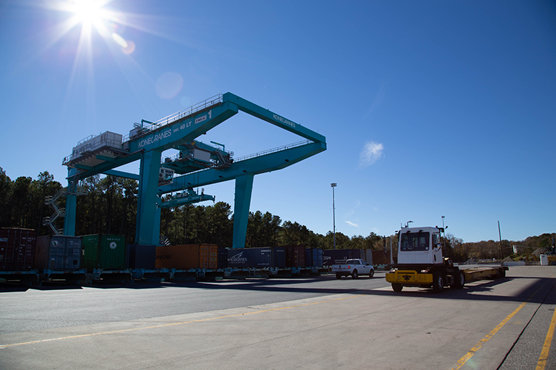 Figure 3: The gantry, trolley, and hoist provide three degrees of motion, and the automation system must act to dampen undesired cargo movement. Photo courtesy of TMEIC.