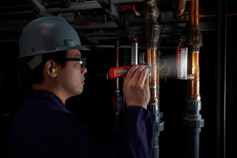 Fluke introduces Fluke Intrinsically Safe Flashlights