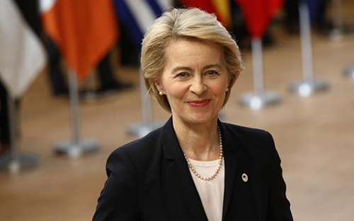 Thumbnail for Ursula von der Leyen Speaks at the Opening Ceremony of HANNOVER MESSE