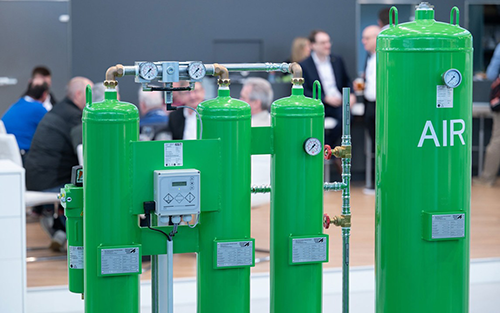 Thumbnail for International CEO Panel Compressed Air and Vacuum Enters Second Round
