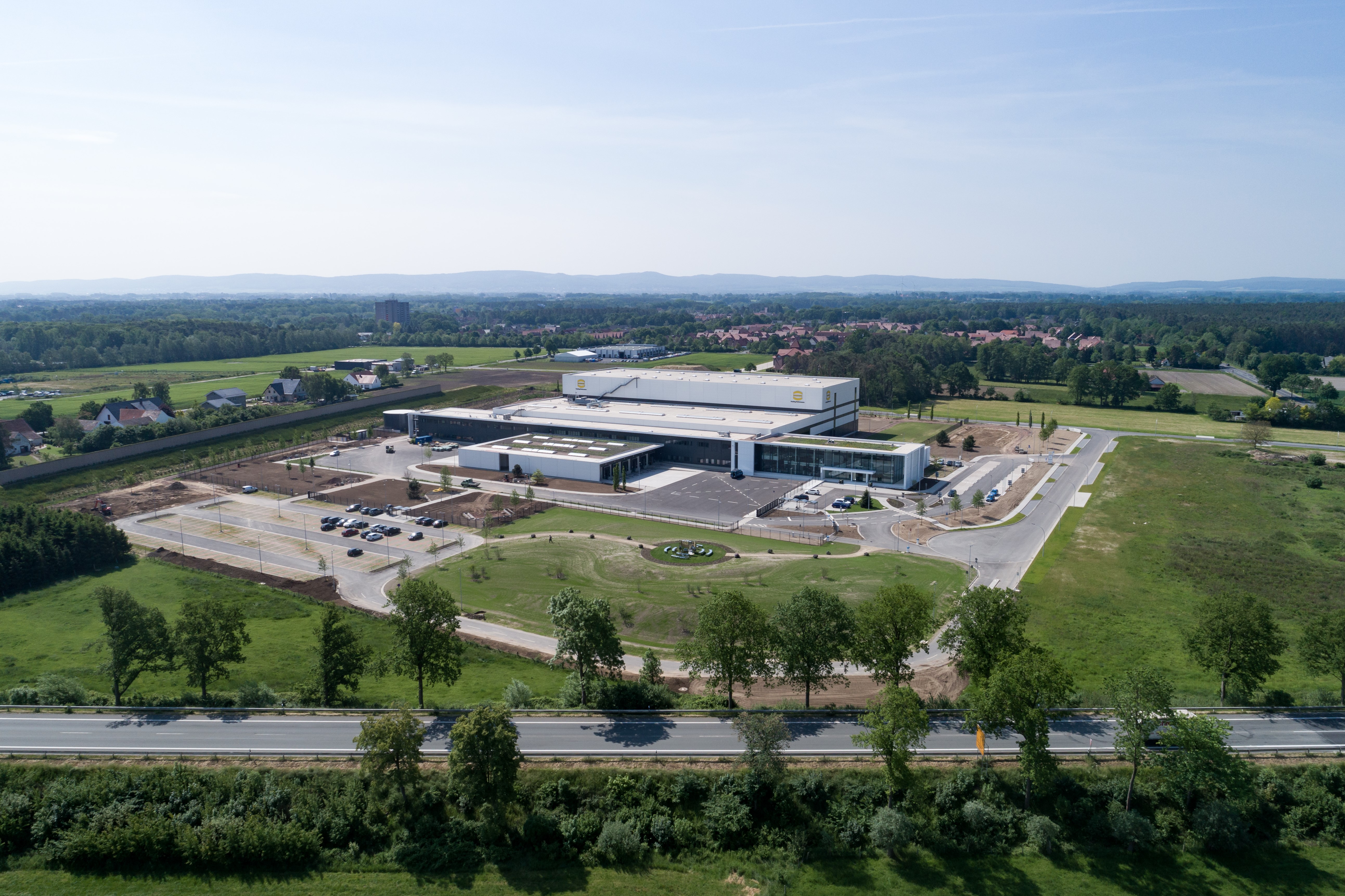 HARTING announces innauguration of European Distribution Center
