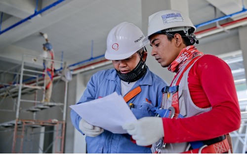 OSHA gives guidelines to ensure worker’s safety in a variety of industries.