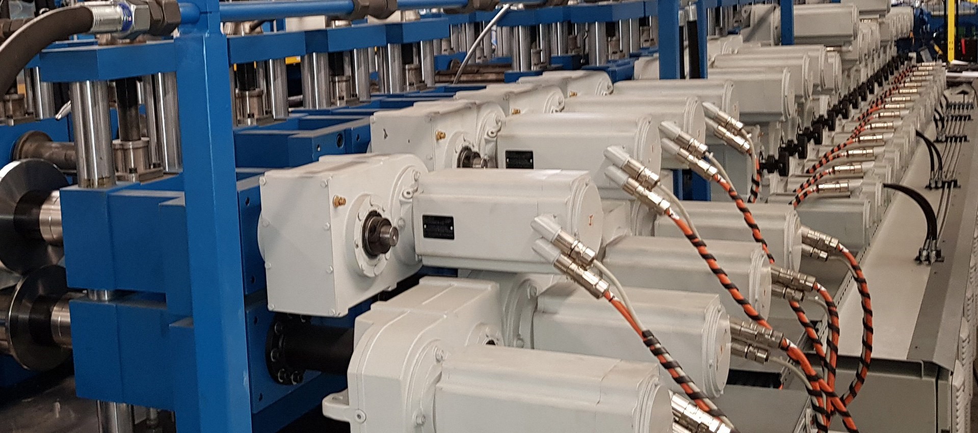 Inside the Advantages of Sensorless Closed Loop Control