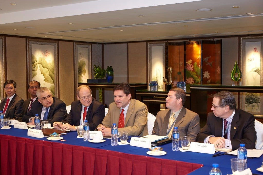 ISA Executive Director & CEO Pat Gouhin Confers with Global Association Executives