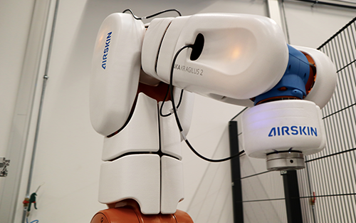 KUKA Highlights New Automation in Mobility, Education, Safety and Additive at AUTOMATE 2023