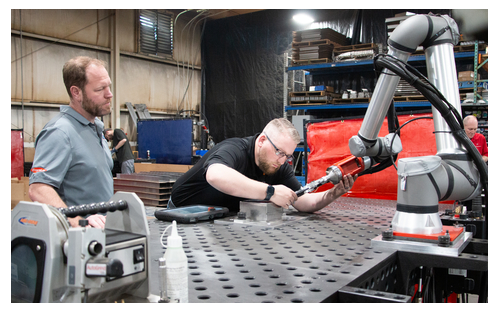 Universal Robots Predicts 2023 Automation Trends Helping Manufacturers Meet New-Year Goals