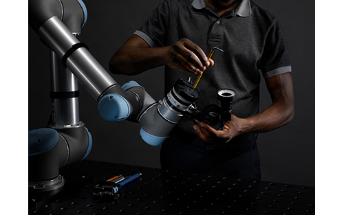 Micropsi Industries’ AI-driven Control System Speeds Complex and Precise Robot Training and Deployment