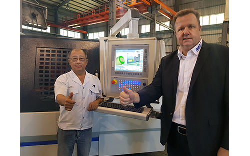 Supertec Chooses NUM Technology for its Latest CNC Cylindrical Grinding Machines