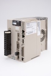 Yaskawa Releases MP2600iec motion controller
