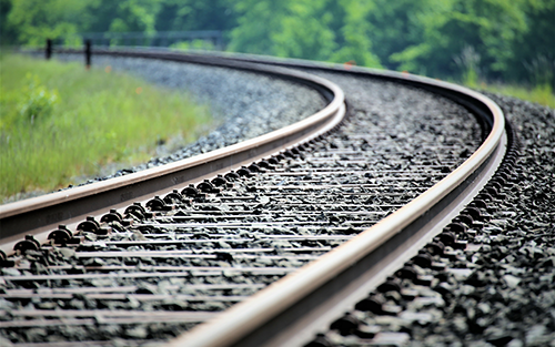 Enhancing Railway Safety and Efficiency: The Role of Automatic Platform Gates