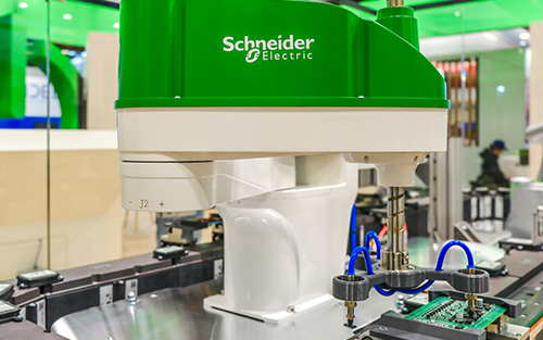 Schneider Electric Increases Productivity of Manufacturing Processes with Ultra-compact Lexium Scara High-speed Robot