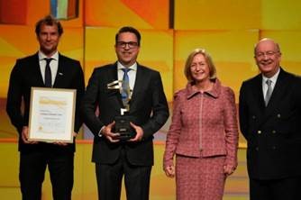 Schunk named as winner of 2017 HERMES AWARD