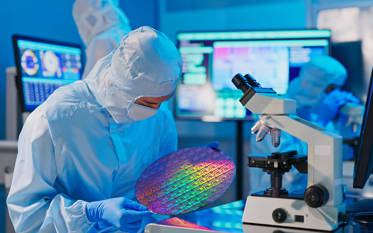 Thumbnail for Global Semiconductor Materials Market Revenue Reaches Record $73.2 Billion in 2025