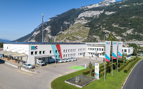 Feature Image for Siemens and GlobalFoundries Deploy AI-Driven Manufacturing to Strengthen Global Semiconductor Supply