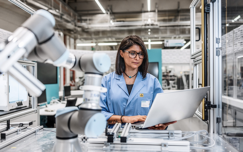 Siemens Drives AI Adoption with Industrial Operations X and NVIDIA-accelerated Industrial PCs