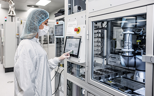 Thumbnail for World Economic Forum: Siemens Factory in Erlangen Named Digital Lighthouse Factory
