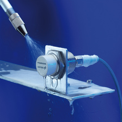 TURCK Factor 1 prox sensors handle washdown environments