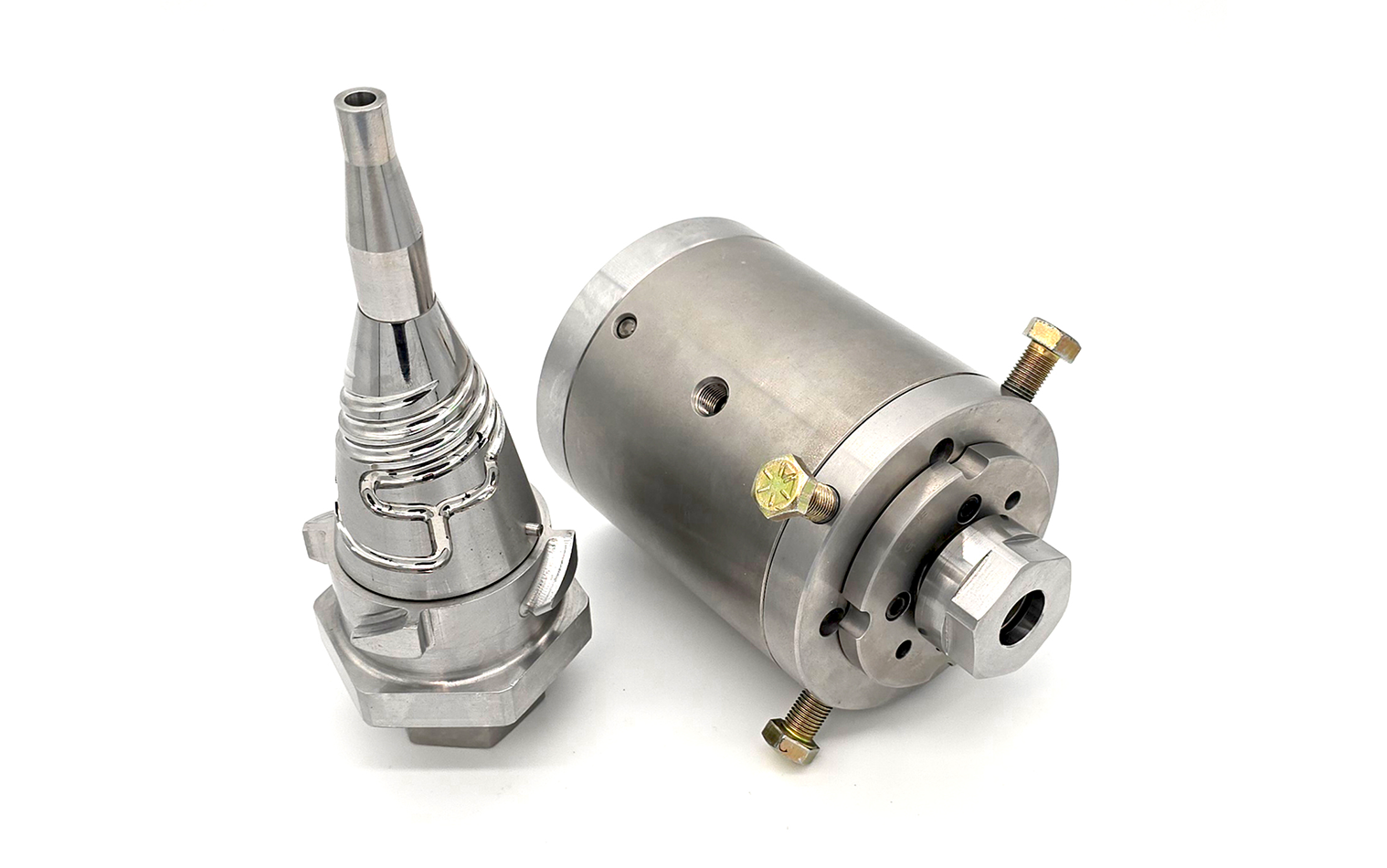 Feature Image for Guill Tool to Display Extrusion Crosshead at MD&M West