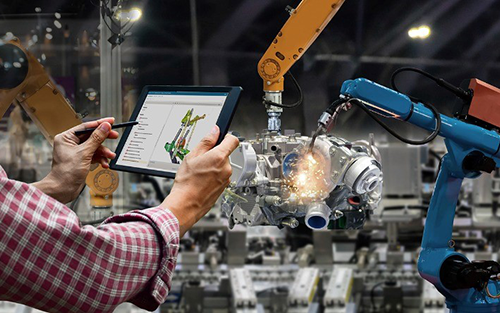 Siemens and Salesforce Team Up to Accelerate Servitization and Drive Manufacturing Profitability