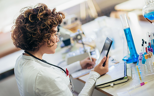 Siemens Acquires Dotmatics to Extend AI-powered Software Portfolio to Life Sciences